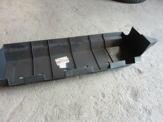 Ford Ön Tampon Hava Deflektörü V 184 1C15 8B384 AC-4431830