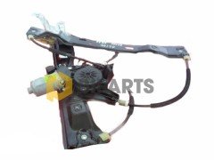 Ford Yeni Focus (C346) Ön Kapı Cam Krikosu - Sol BM51 A23201 AC